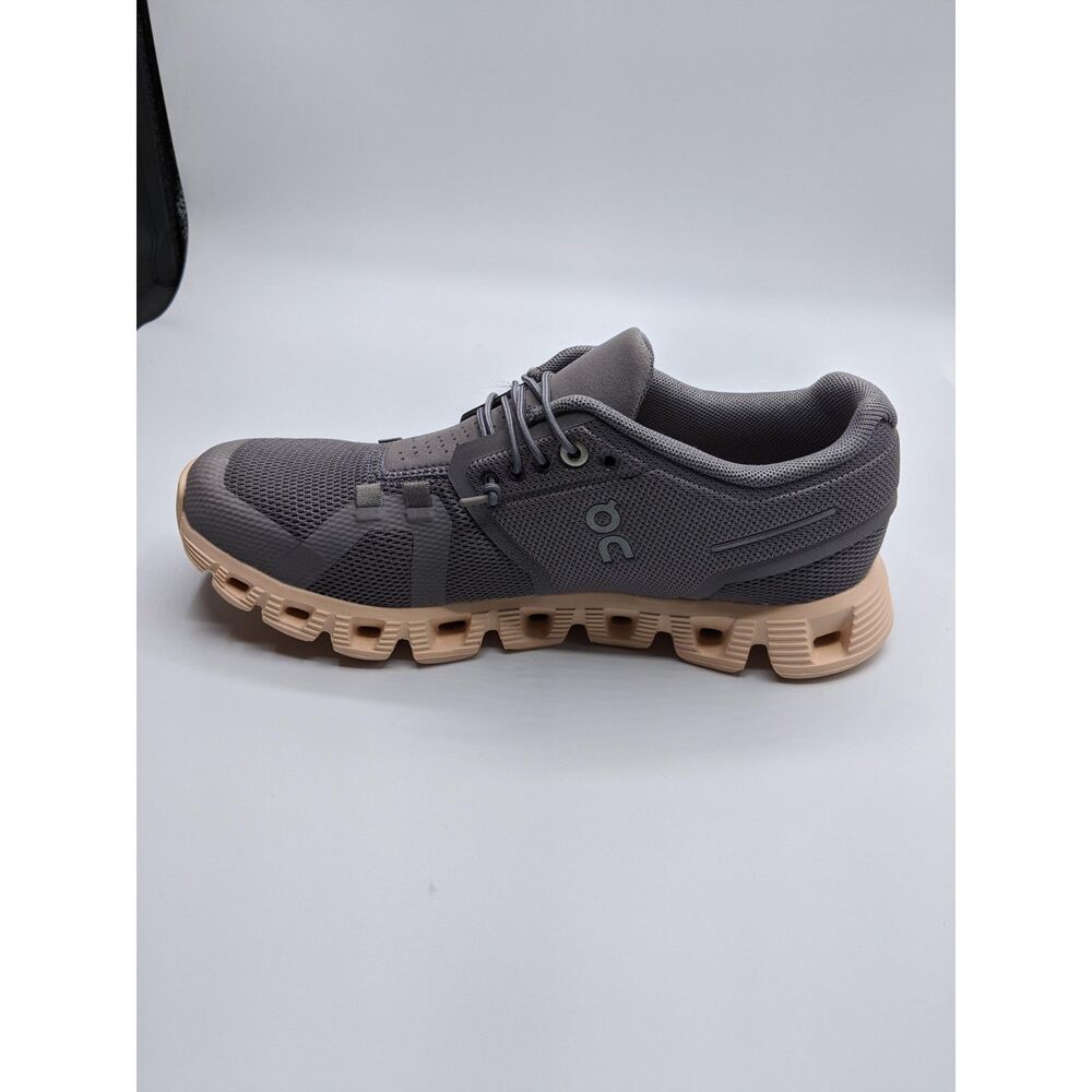 On Women's Cloud 5 Sneakers, Zinc/Shell, Size 6 Medium US - Picture 7 of 10